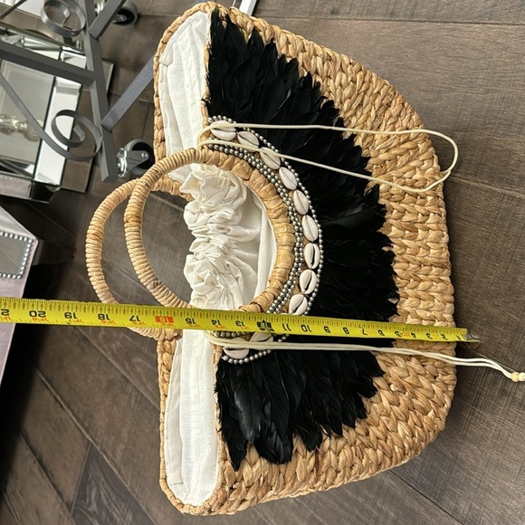 LARGE HANDMADE BRACH BAG WITH FEATHERS - Picture 15 of 17